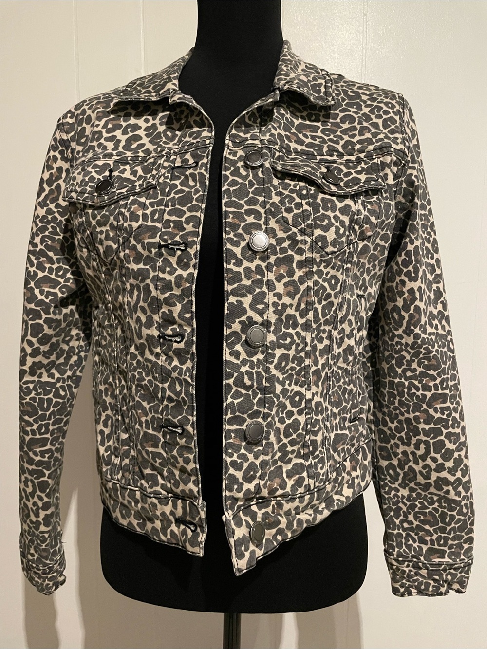 Serra, Leopard-Print Denim Jacket in Neutral Tones, S, NWOT